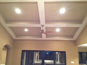 Family room ceiling with architectural detail